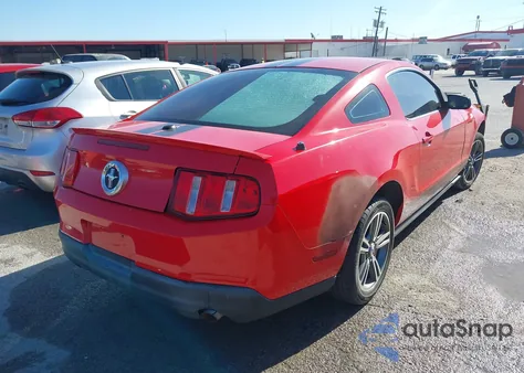 2010 Ford Mustang V6/V6 Premium z USA, uszkodzony, nr VIN 1ZVBP8AN0A5107953
